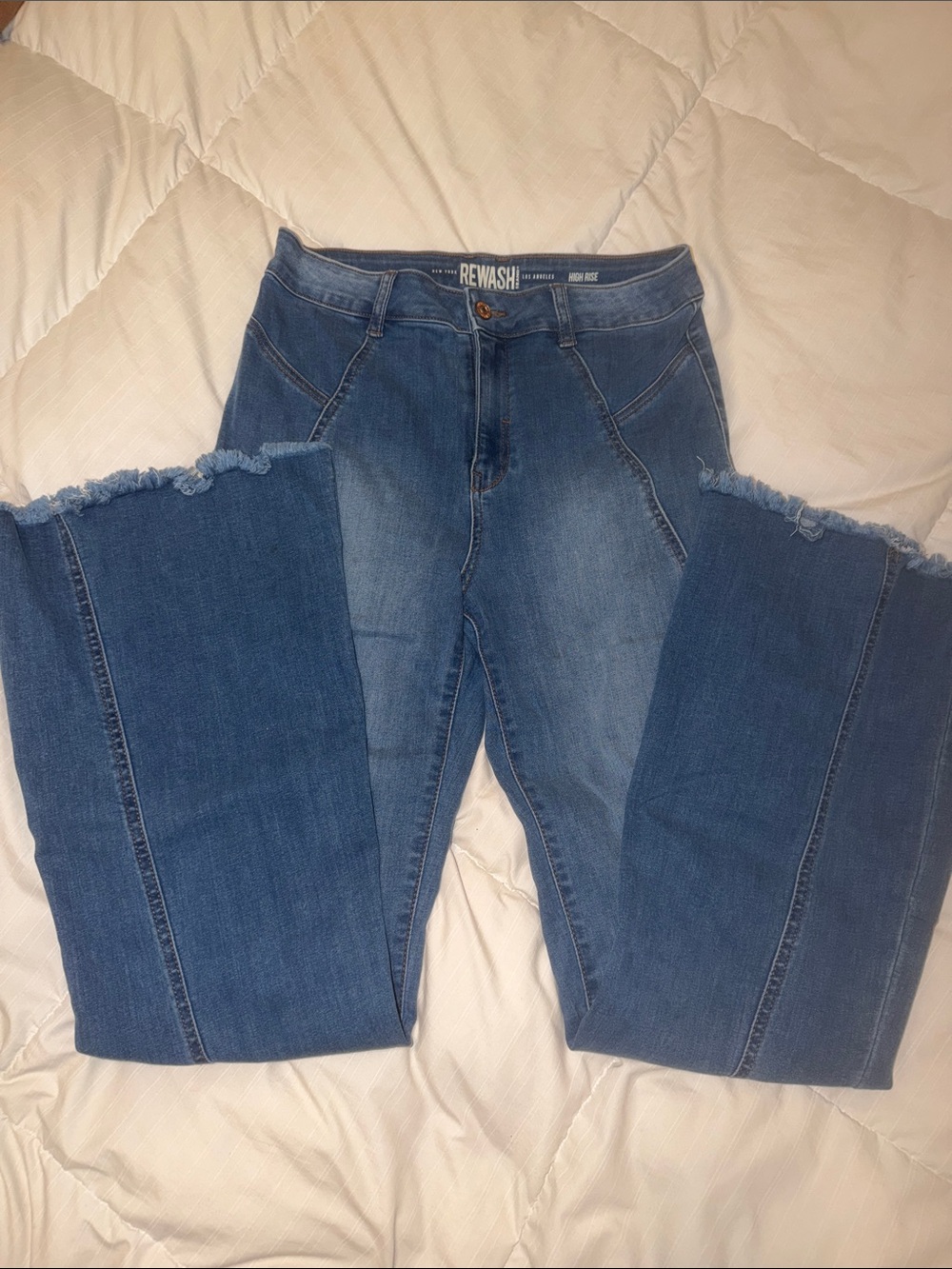 Rewash Women's Medium Blue Wide-Leg Frayed Hem Jeans